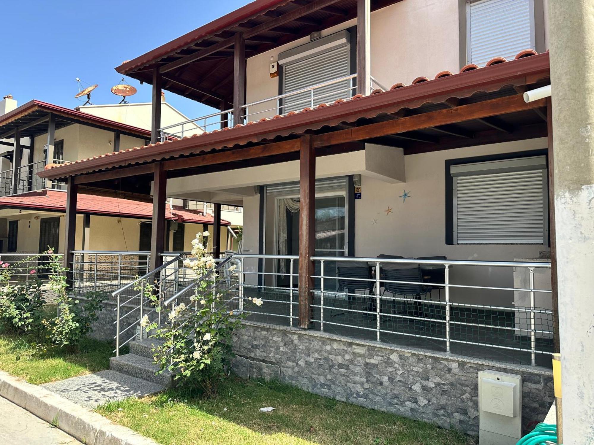 Nefis Denize Ve Avm Ye Yakin Yazlik Long Villa *